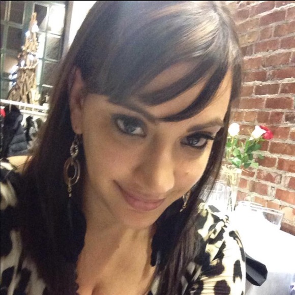 Meet your Posher, Miriam - Picture 3 of 4